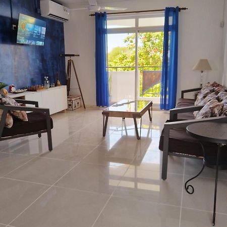 Flic-en-Flacq Morsky Vanek Apartment מראה חיצוני תמונה